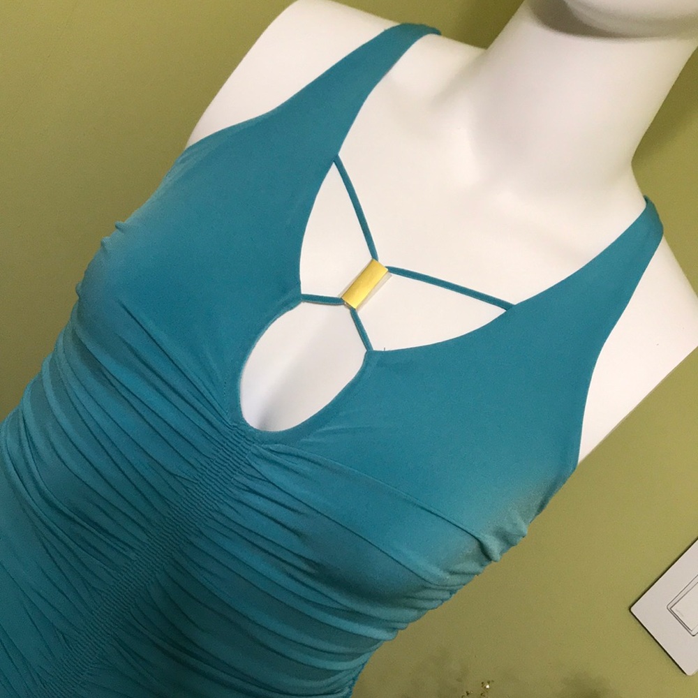 GUESS Keyhole Racerback Ruched Dress NWT Sz L - Picture 4 of 9